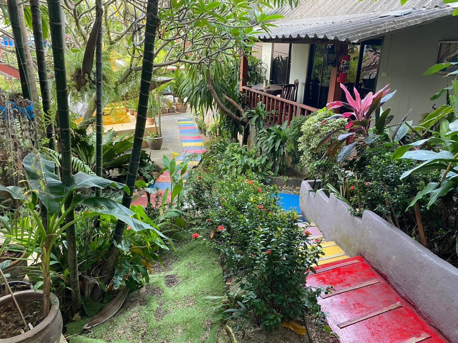 Kata Leaf Resort Phuket - Екстериор снимка