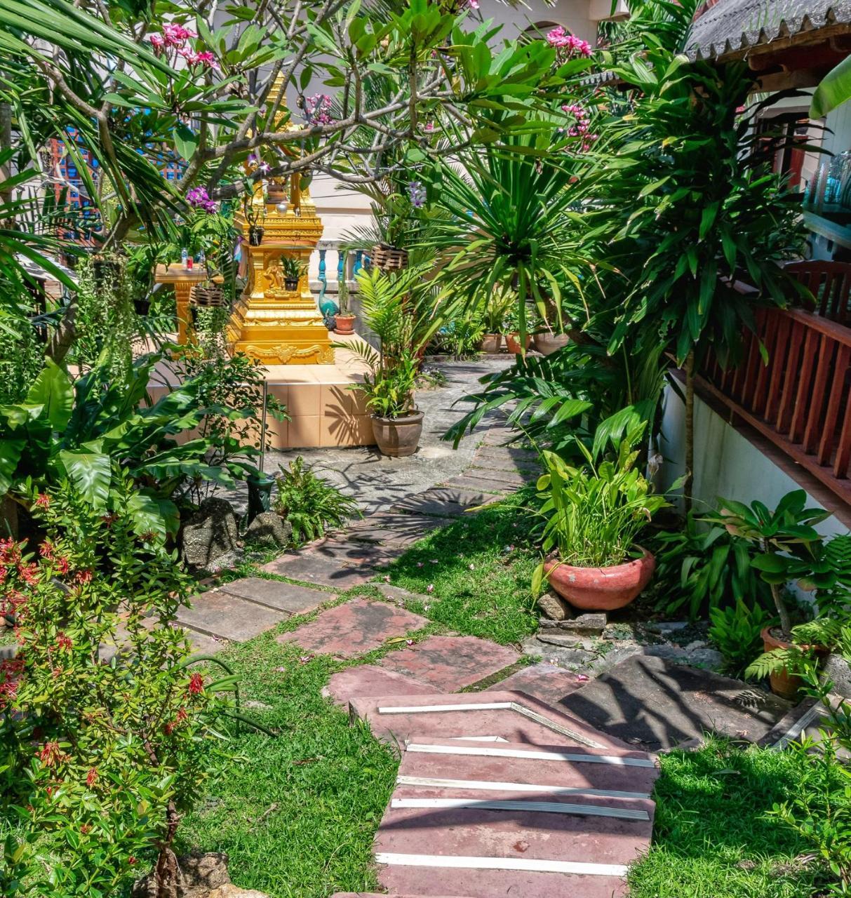 Kata Leaf Resort Phuket - Екстериор снимка